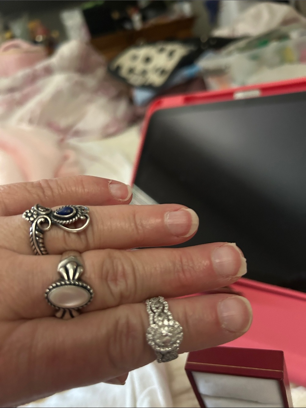Neil Lane White GOLD DIAMOND RING - Picture 2 of 6